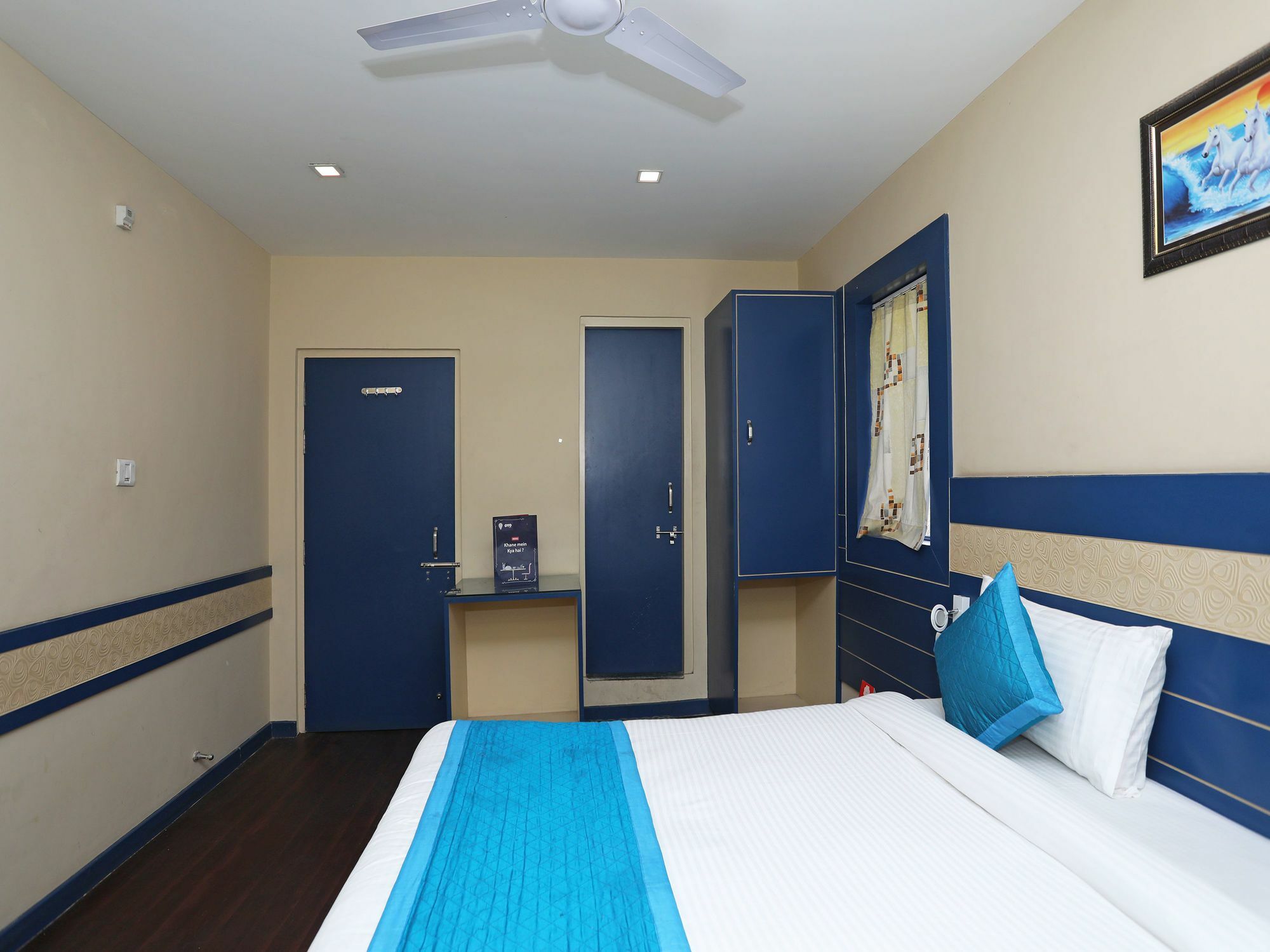 Oyo 10284 Transit Hotel 2*