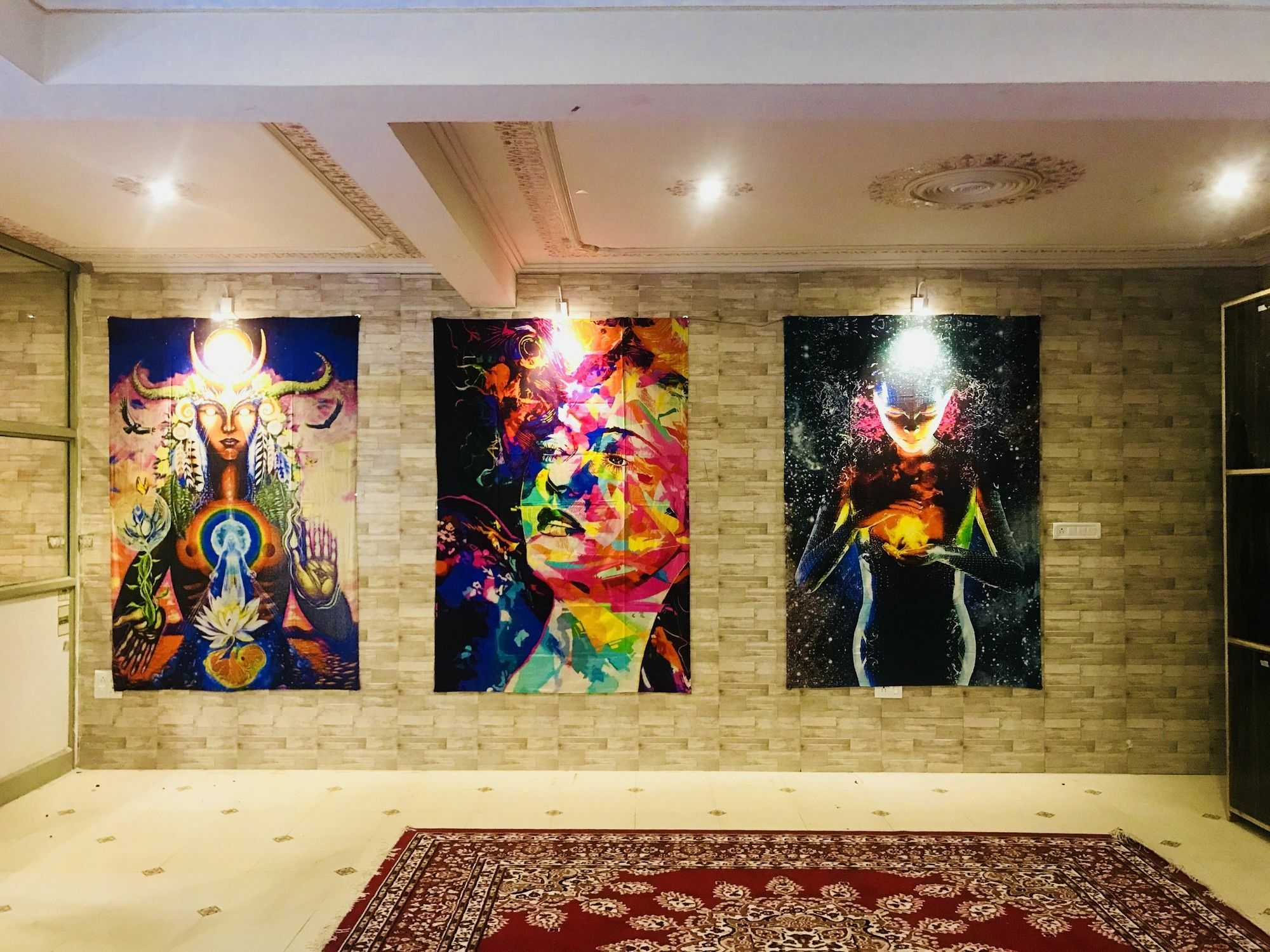 Hotel Classic Near Railway Station 3*