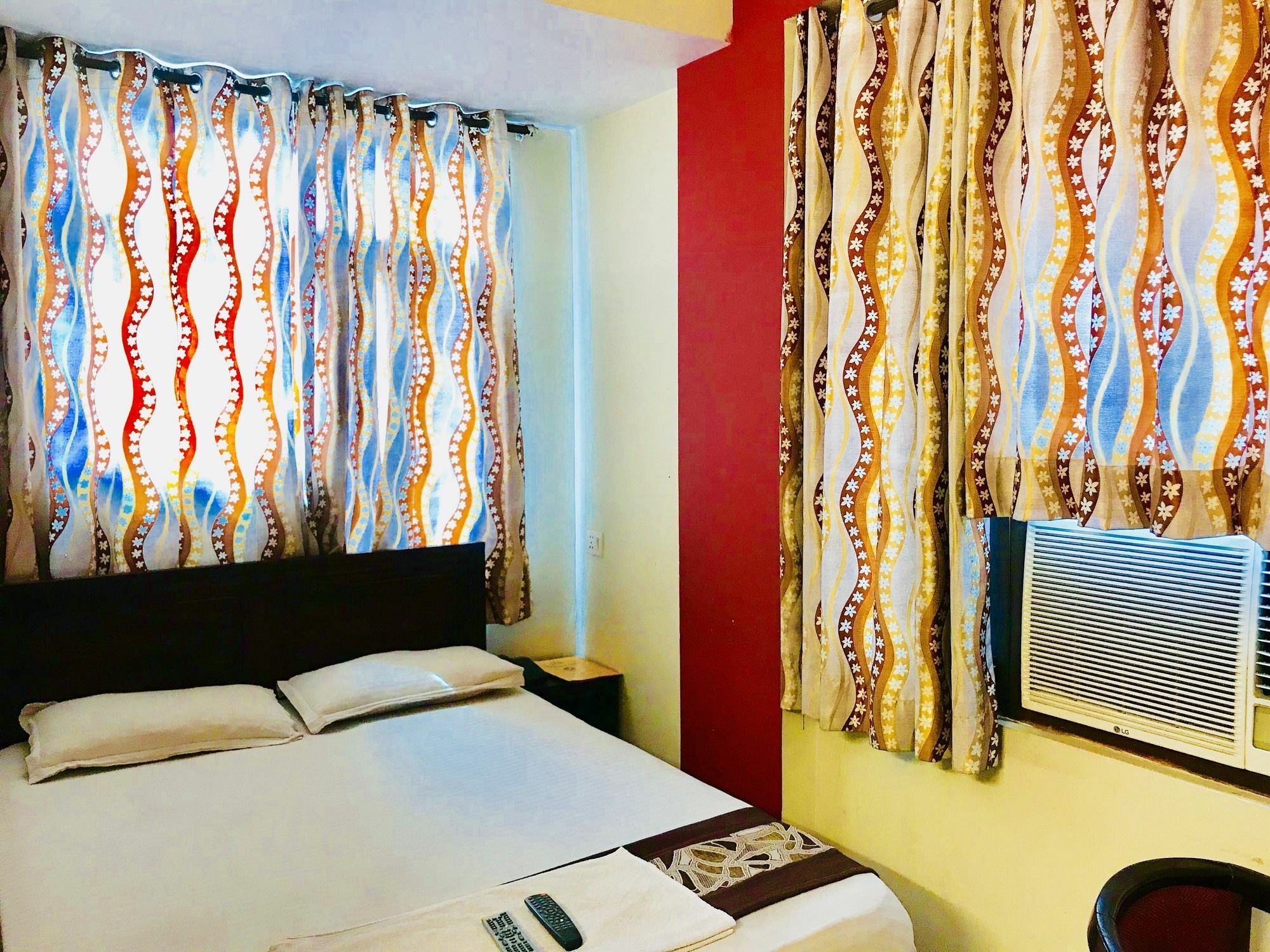 Hotel Classic Near Railway Station