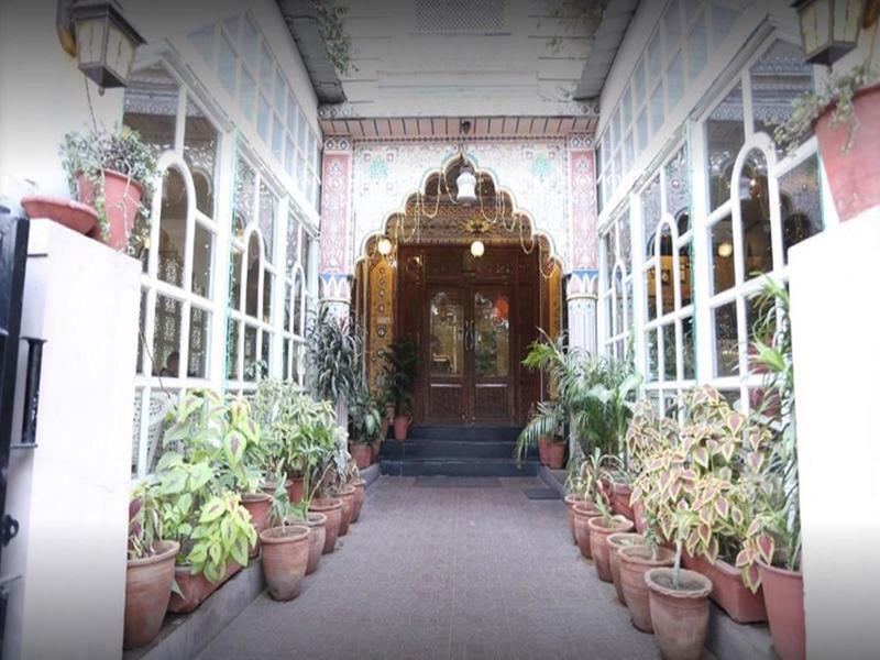 Ratan Niwas Guest house