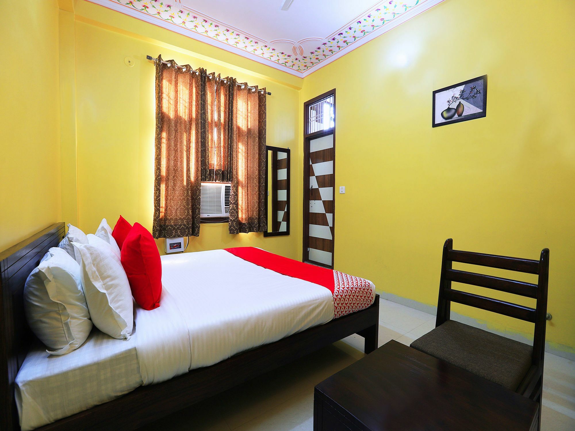 Hotel O The Park Jaipur