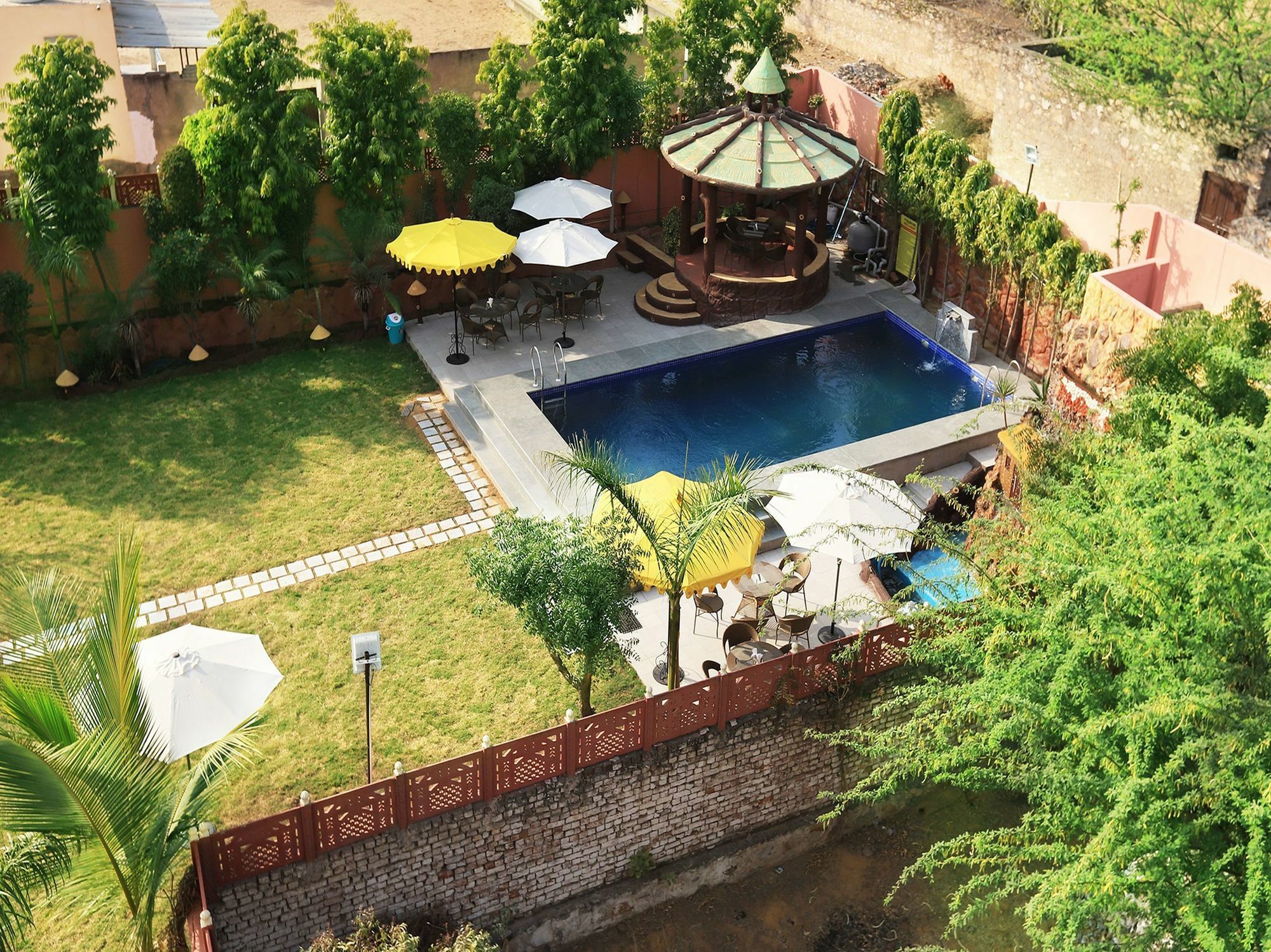 O The Park Hotel 4*