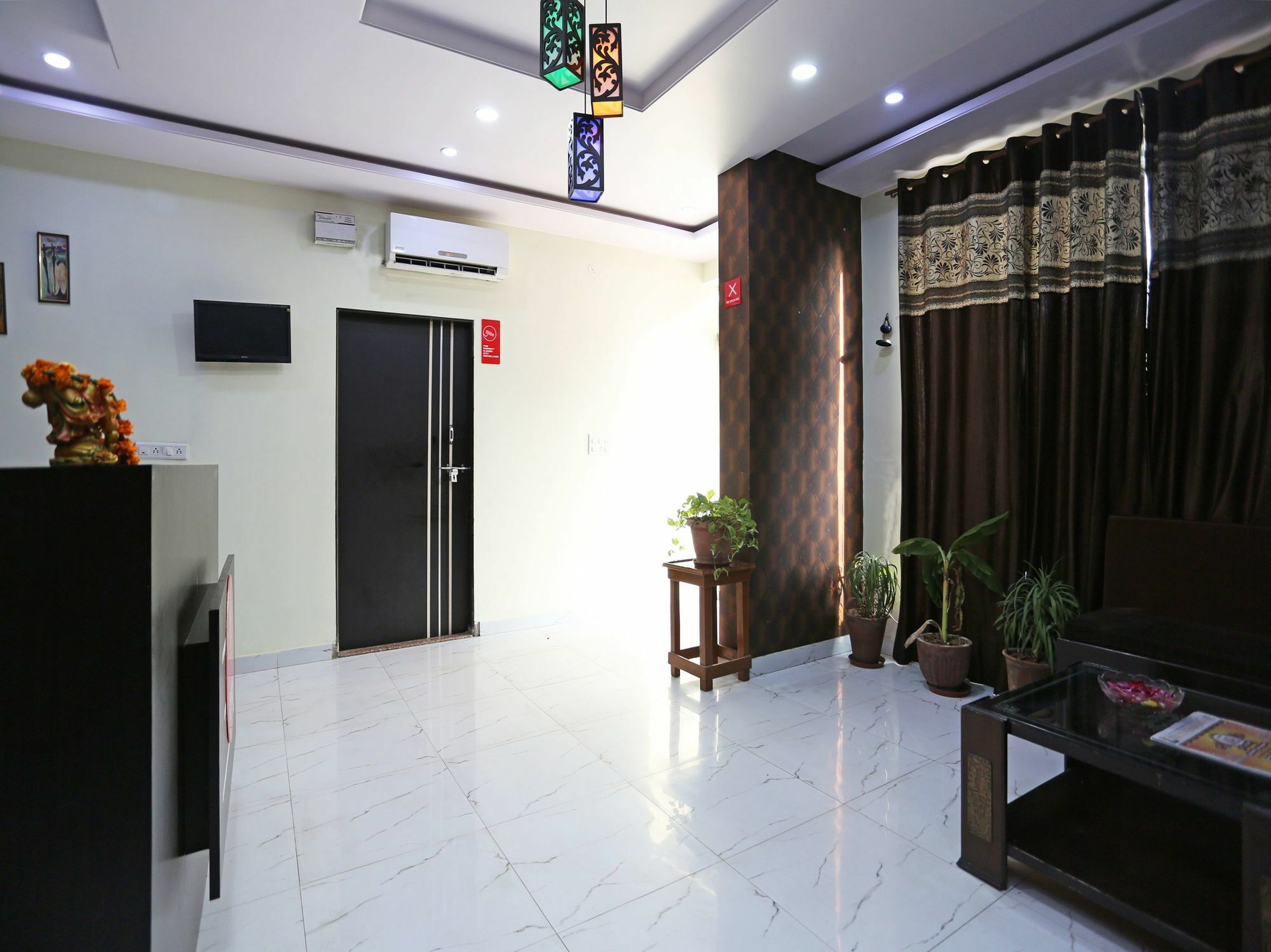 Rnb Select Vijay Palace