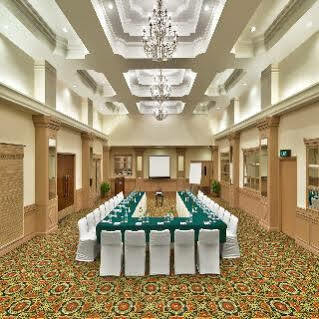 Hotel Park Regis