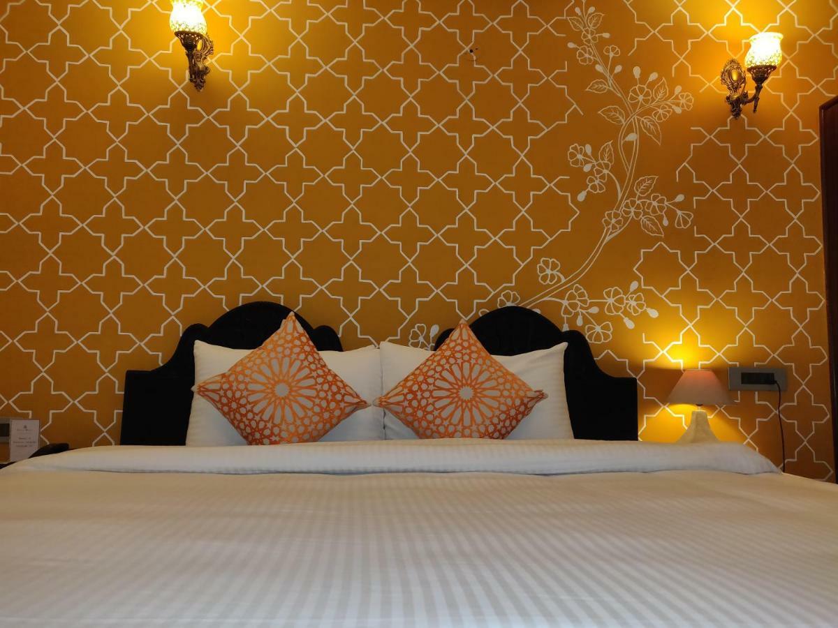 Laxmi Palace Heritage Boutique