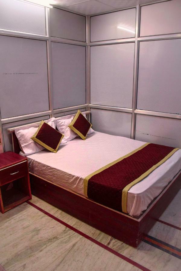 Hostel Yoga Hostel *