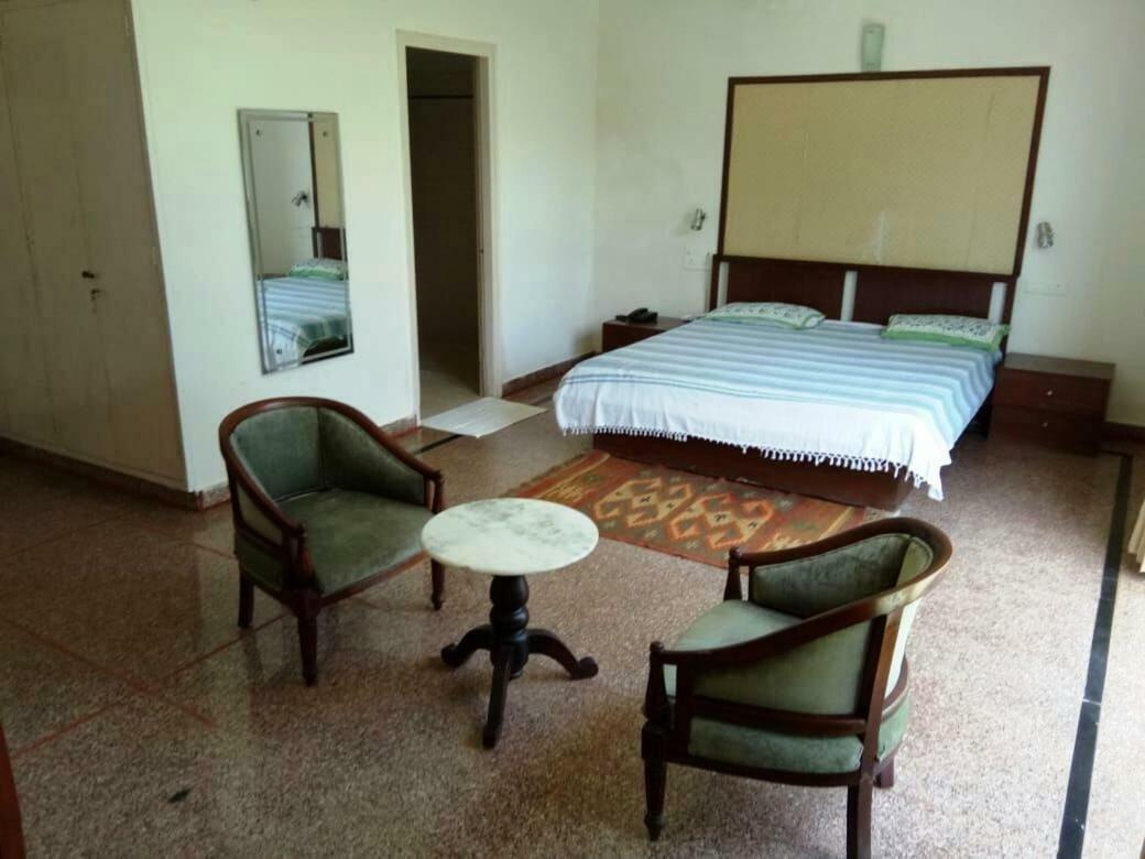 Estate Paradiso