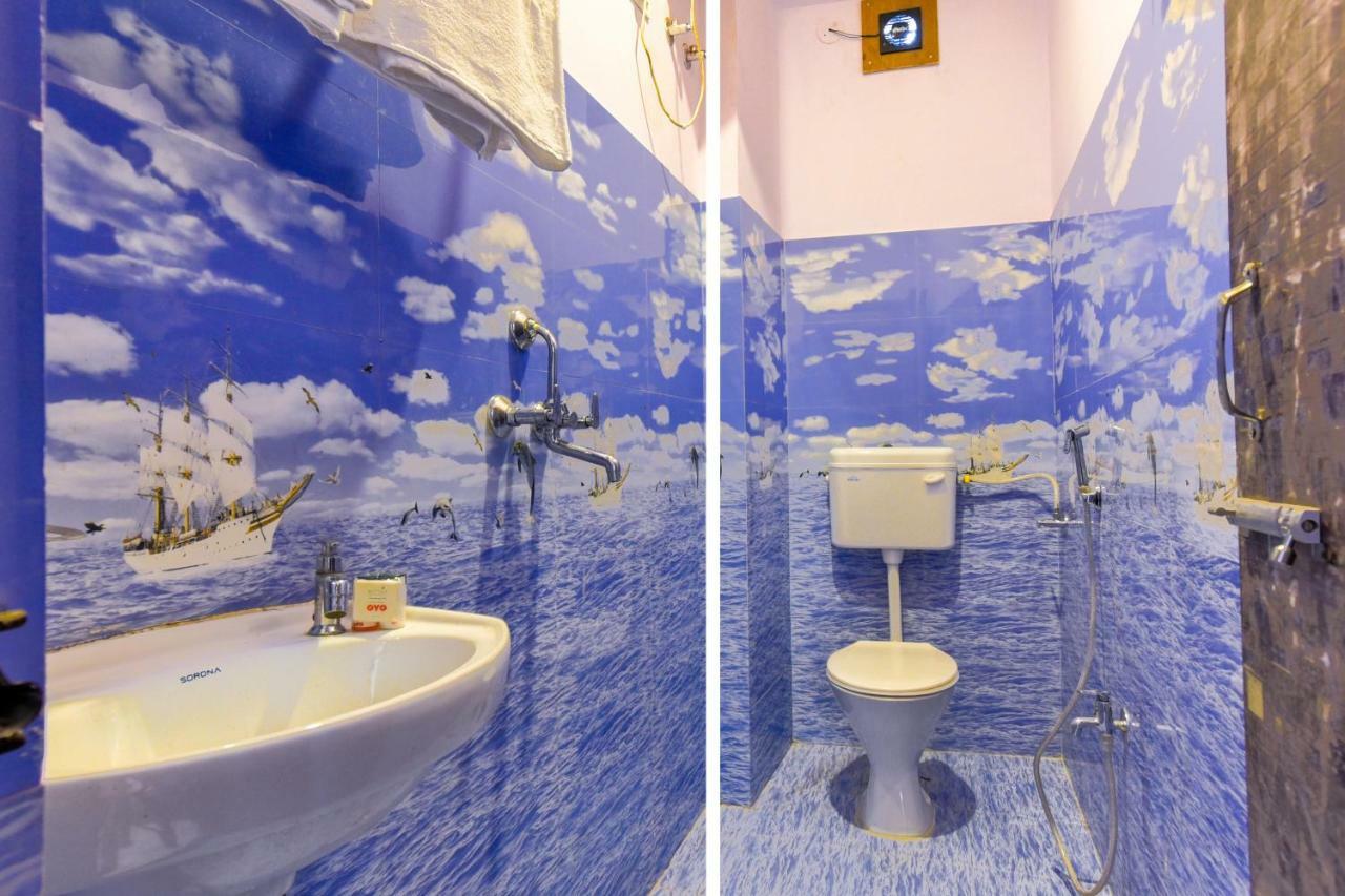 Oyo 40184 Hotel 7 Star Saver Hotel