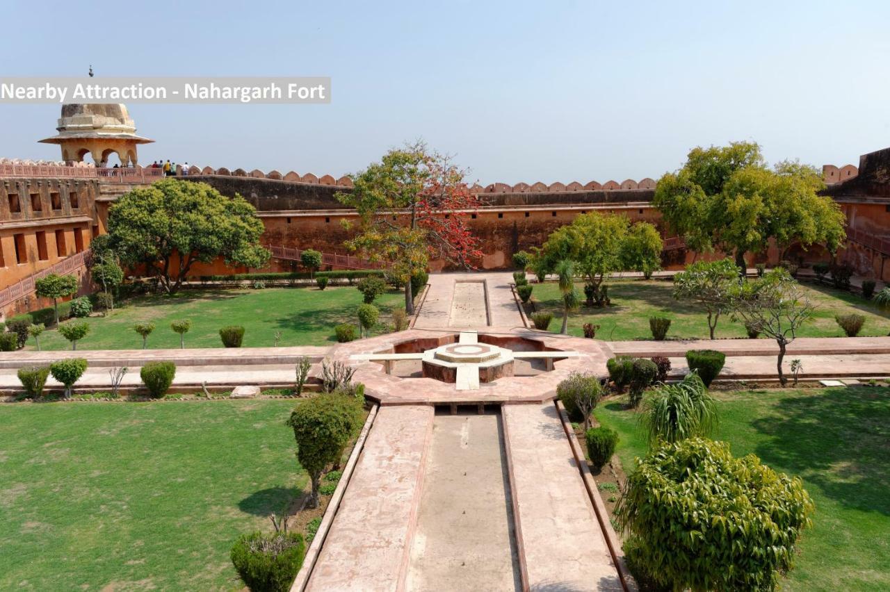 Oyo 40184 Hotel 7 Star Saver Jaipur