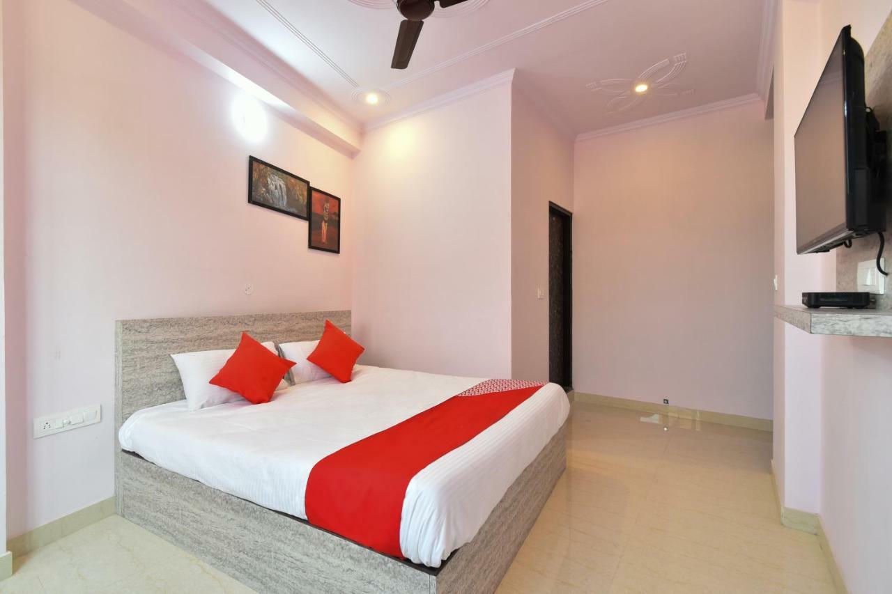 Oyo 40184 Hotel 7 Star Saver Hotel Jaipur