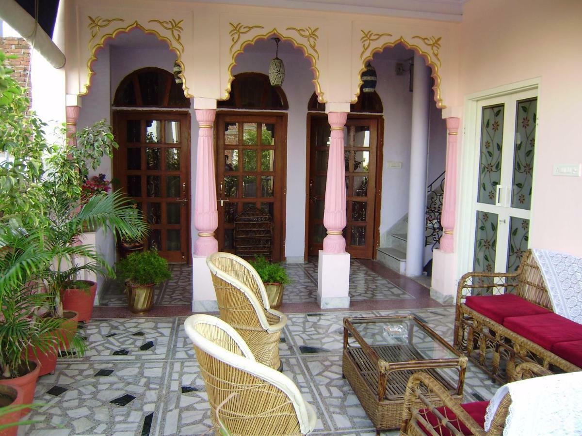 Bed & Breakfast Rajputana Guest House,