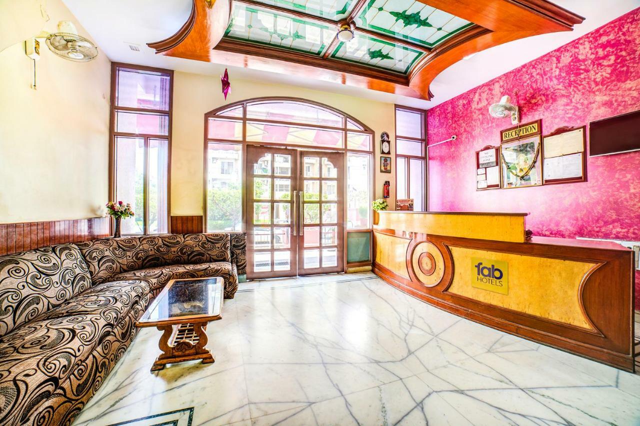 Fabhotel Raj Laxmi Palace
