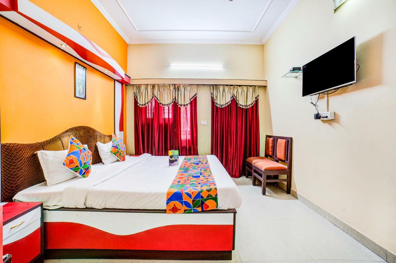 Hotel Fabhotel Raj Laxmi Palace 3*