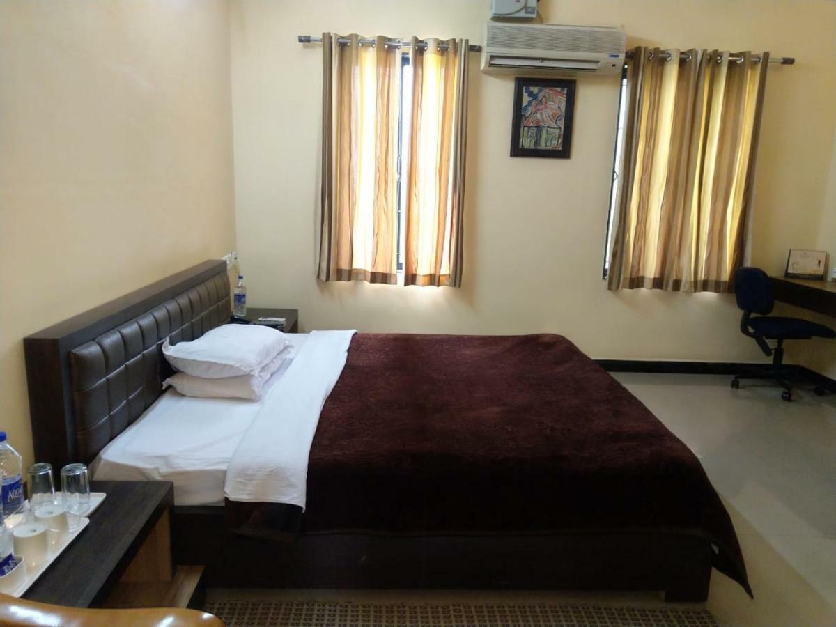 Dev Villas Hotel 3*