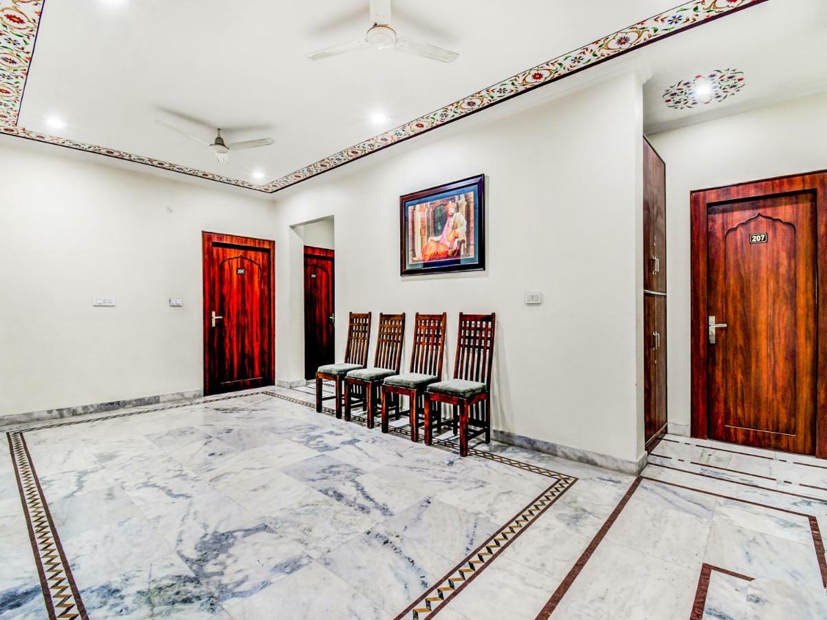 Oyo 22400 Lichana Haveli Guest house