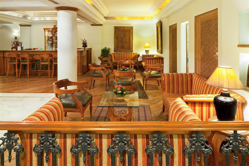 Mansingh Towers 3*