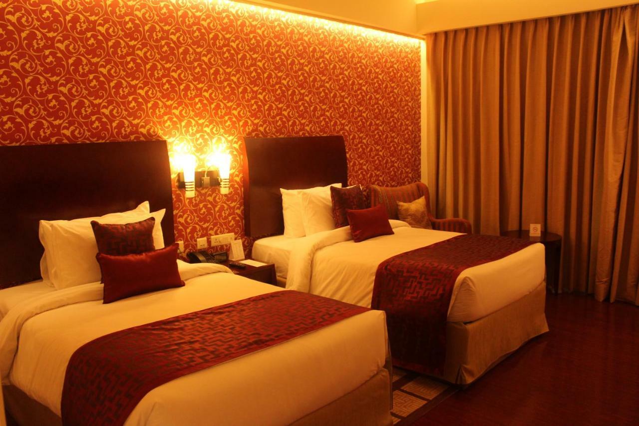 Hotel Ramada By Wyndham Jaisinghpura 4*