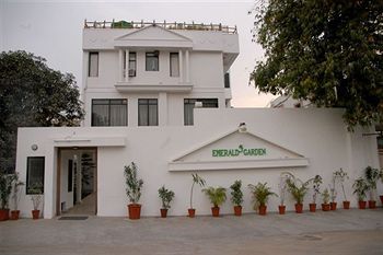 Emerald Garden Club Ltd. Hotel