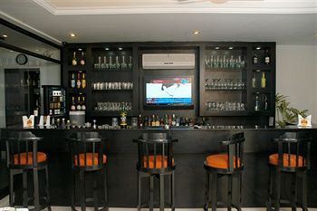 Emerald Garden Club Ltd. Hotel 3*