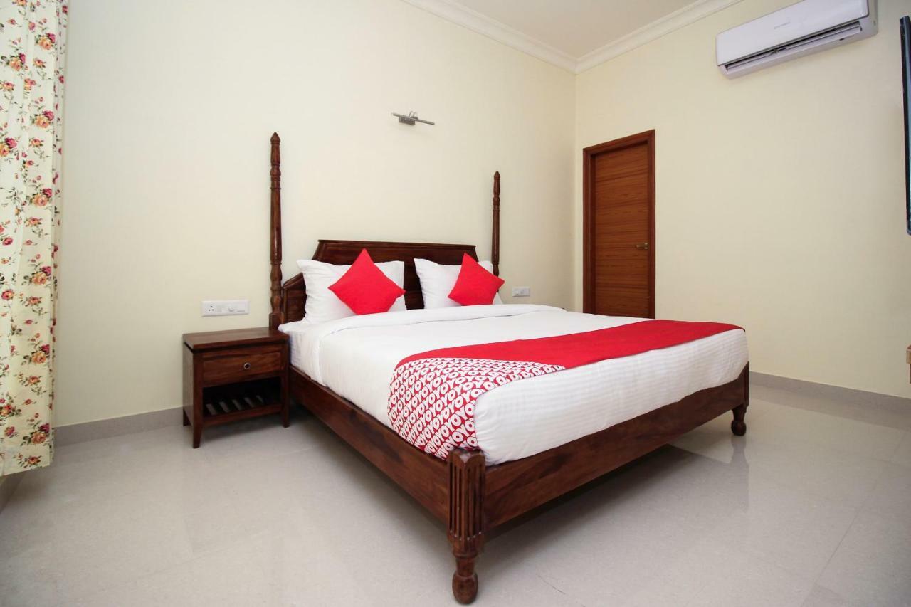 Hotel Oyo 18308 Kishanpur Haveli