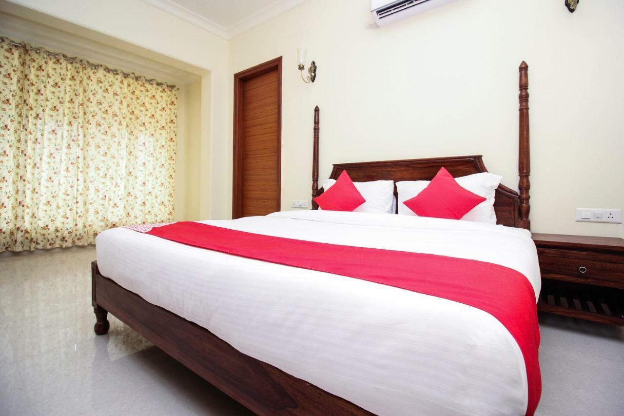 Oyo 18308 Kishanpur Haveli 3*