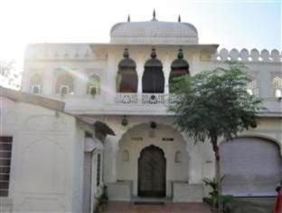 Rawla Mrignayani Palace Jaipur
