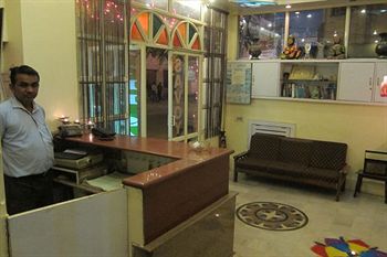 Savoy - Since 1951 Hotel