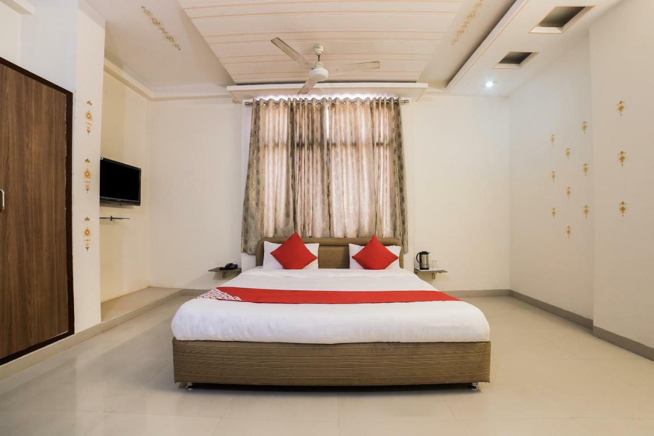 Hotel Oyo 37396 Q K 3*