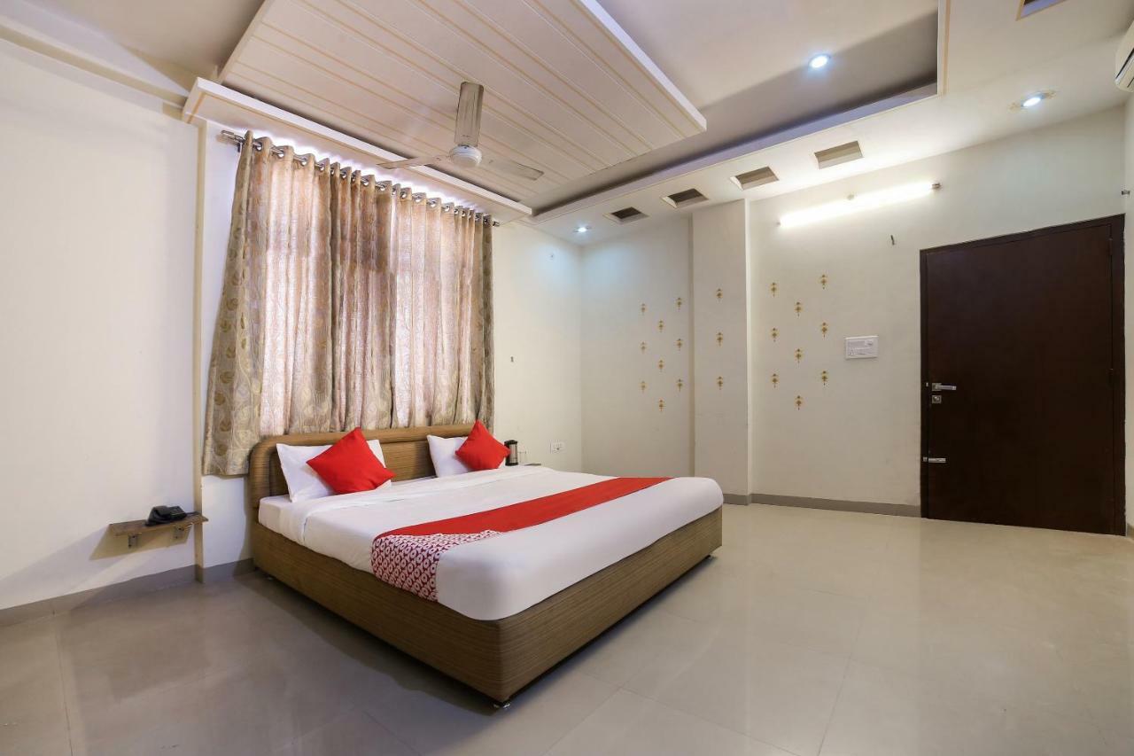 Oyo 37396 Q K Hotel 3*