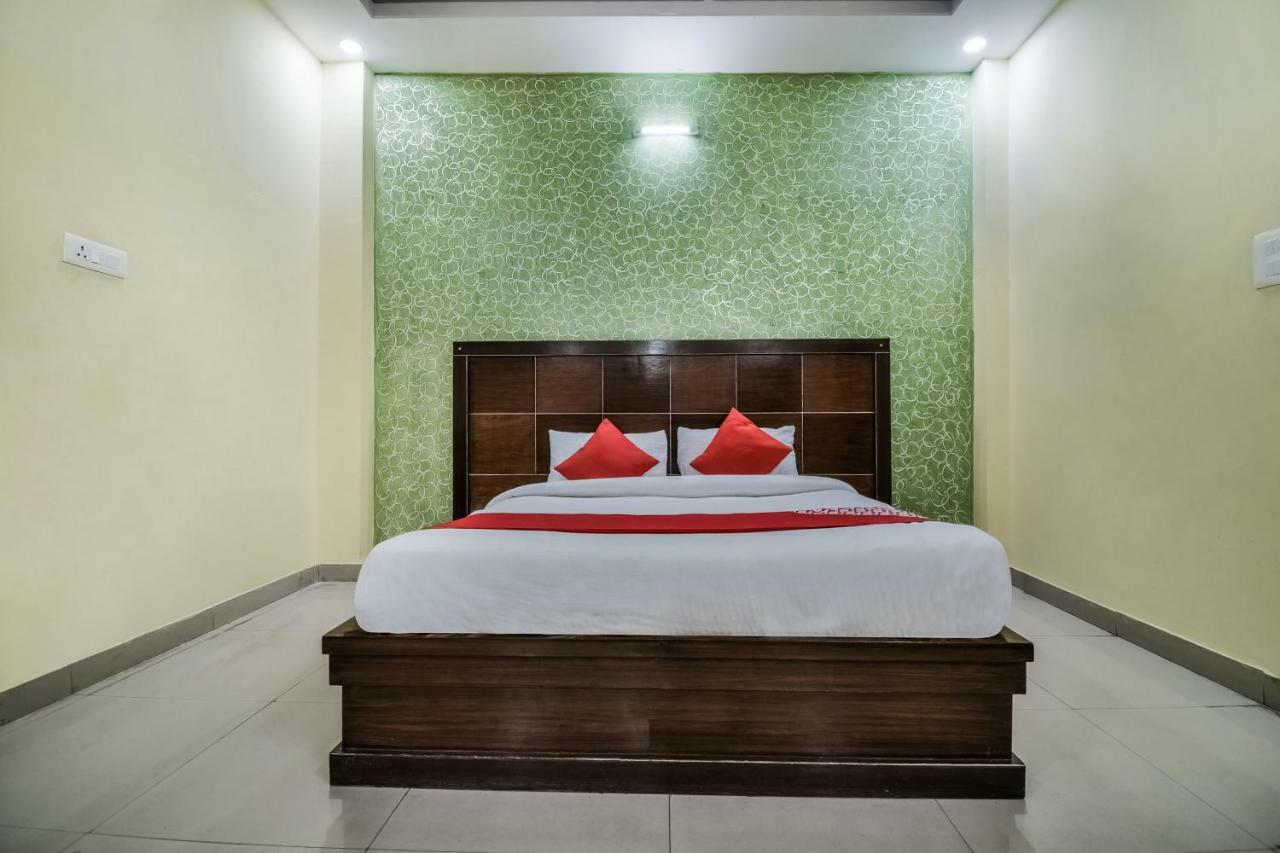 Oyo 24575 Prabhu Hotel Jaipur