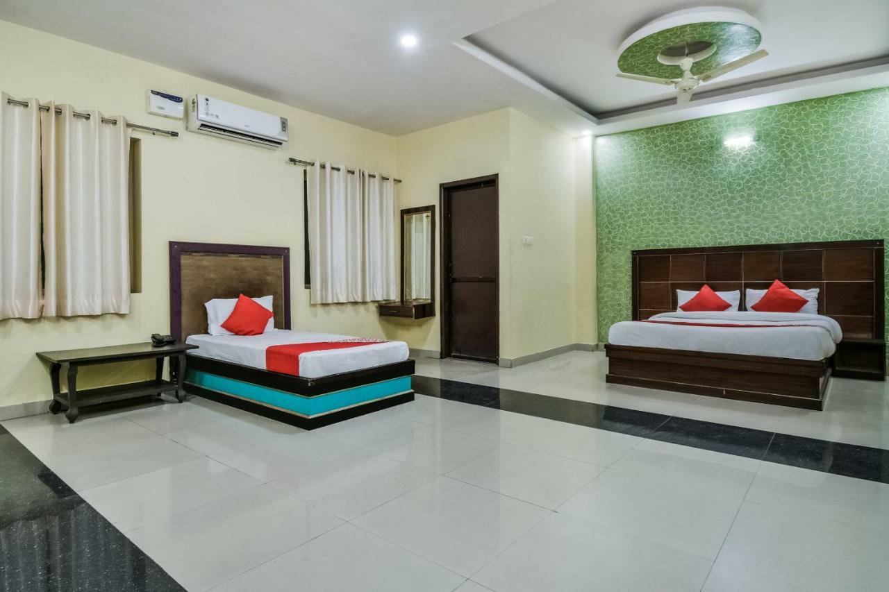 Hotel Oyo 24575 Prabhu Jaipur