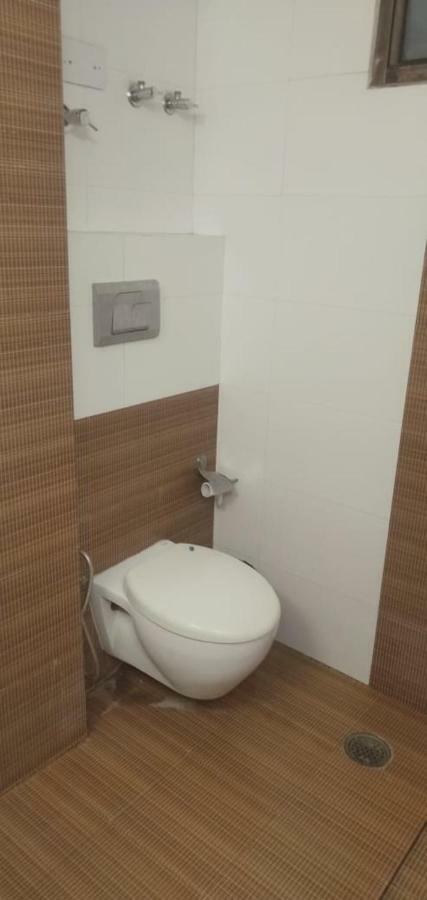 Corporate Raja Park Hotel 3*