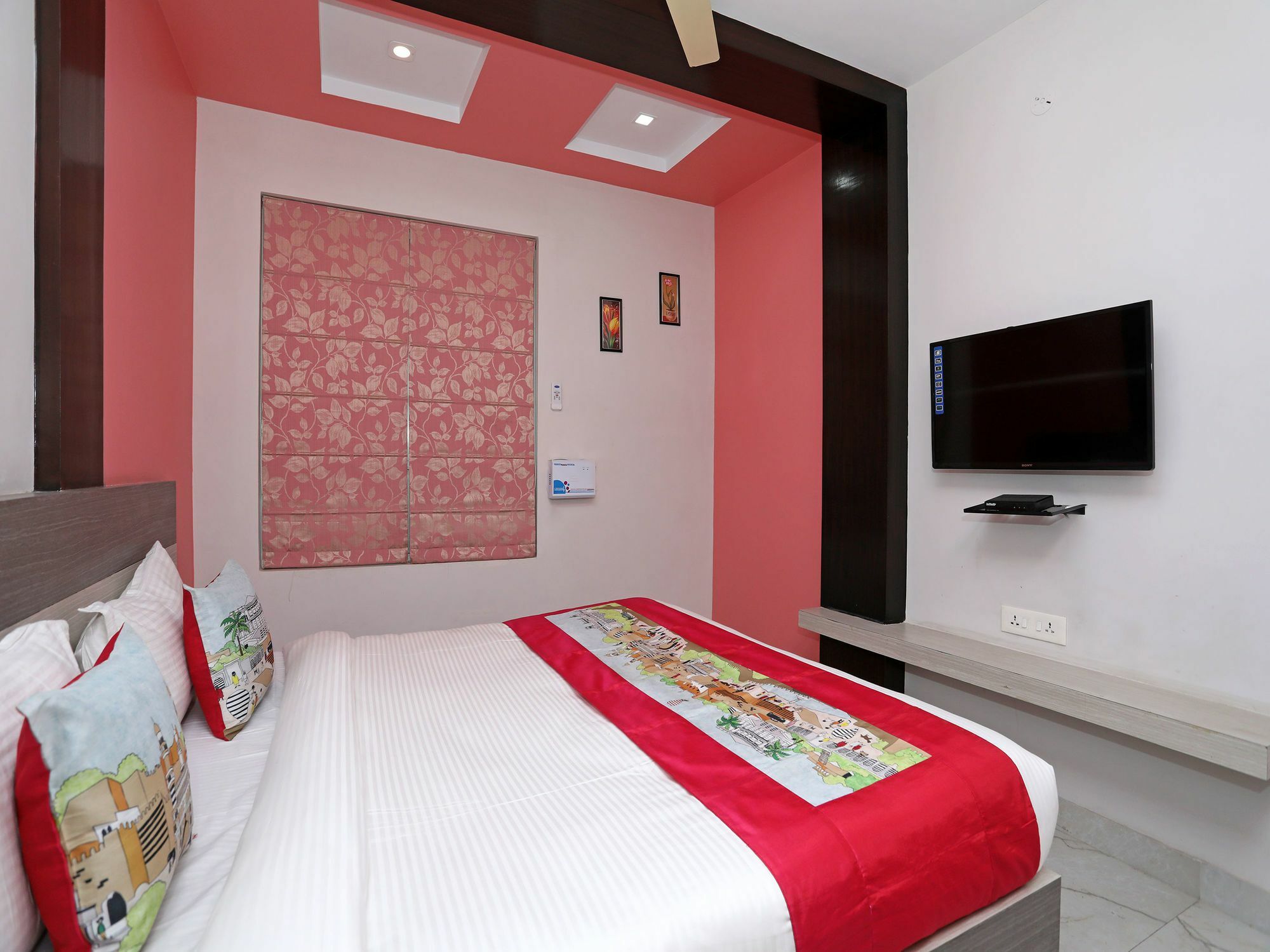 Oyo 10228 Chandramouli