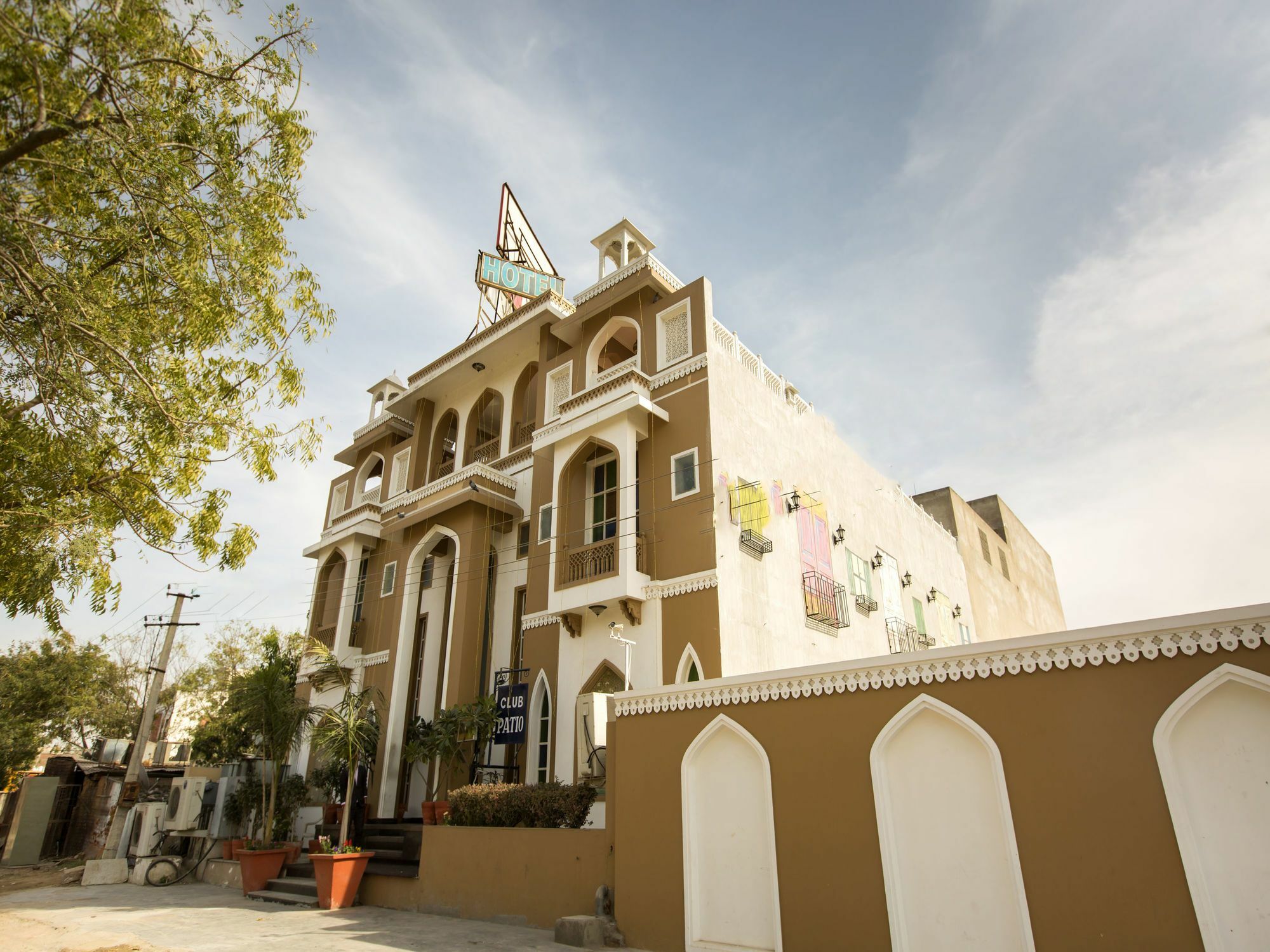 Oyo 364 Dev Hotel