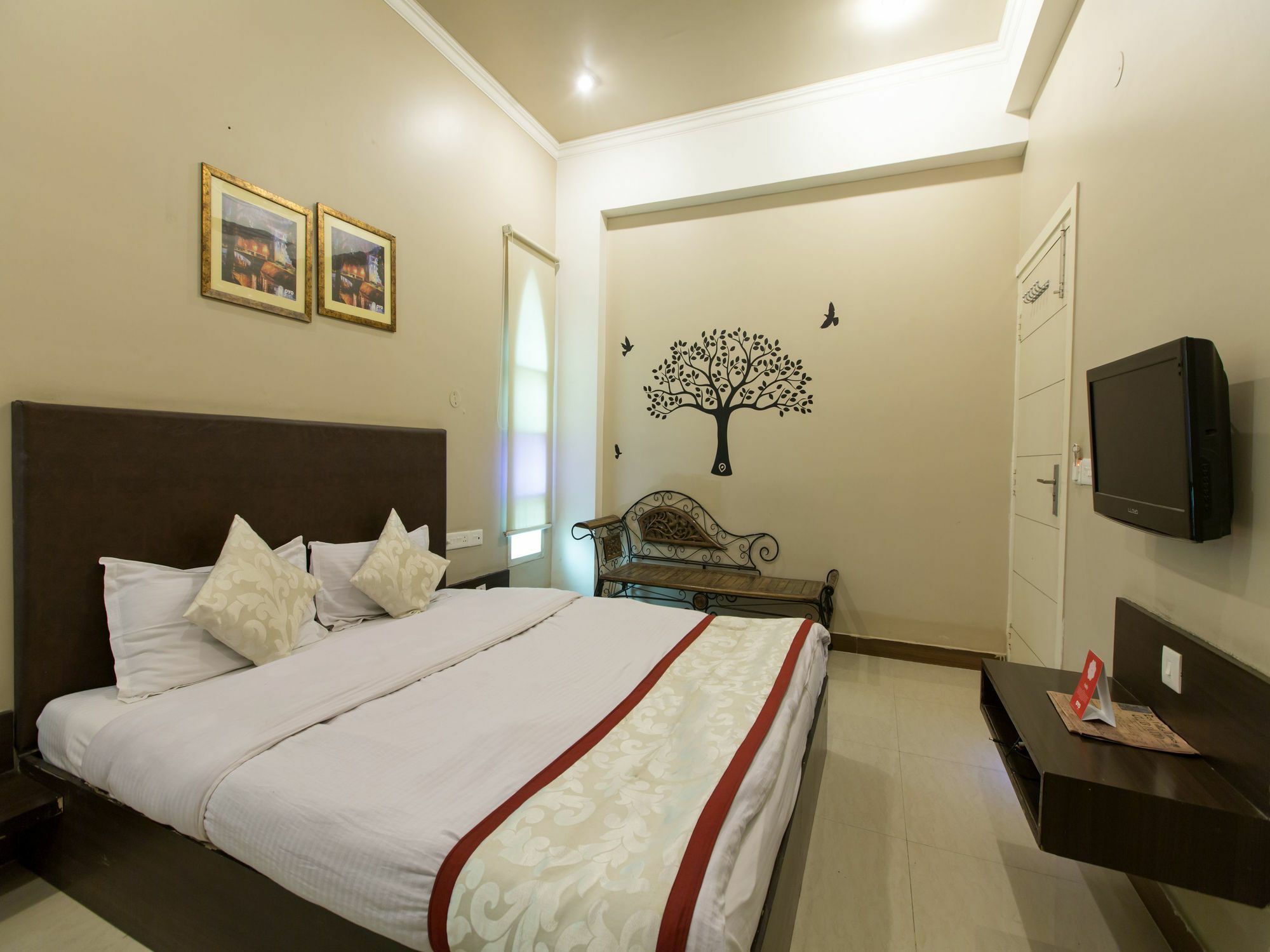 Hotel Oyo 364 Dev Jaipur