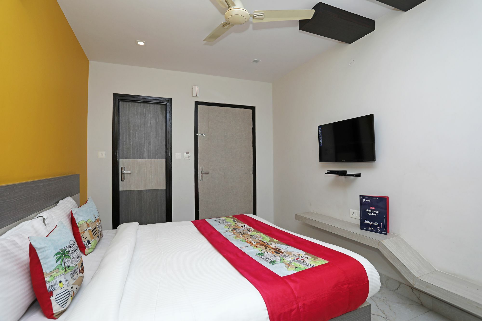 Oyo 10228 Chandramouli 3* Jaipur