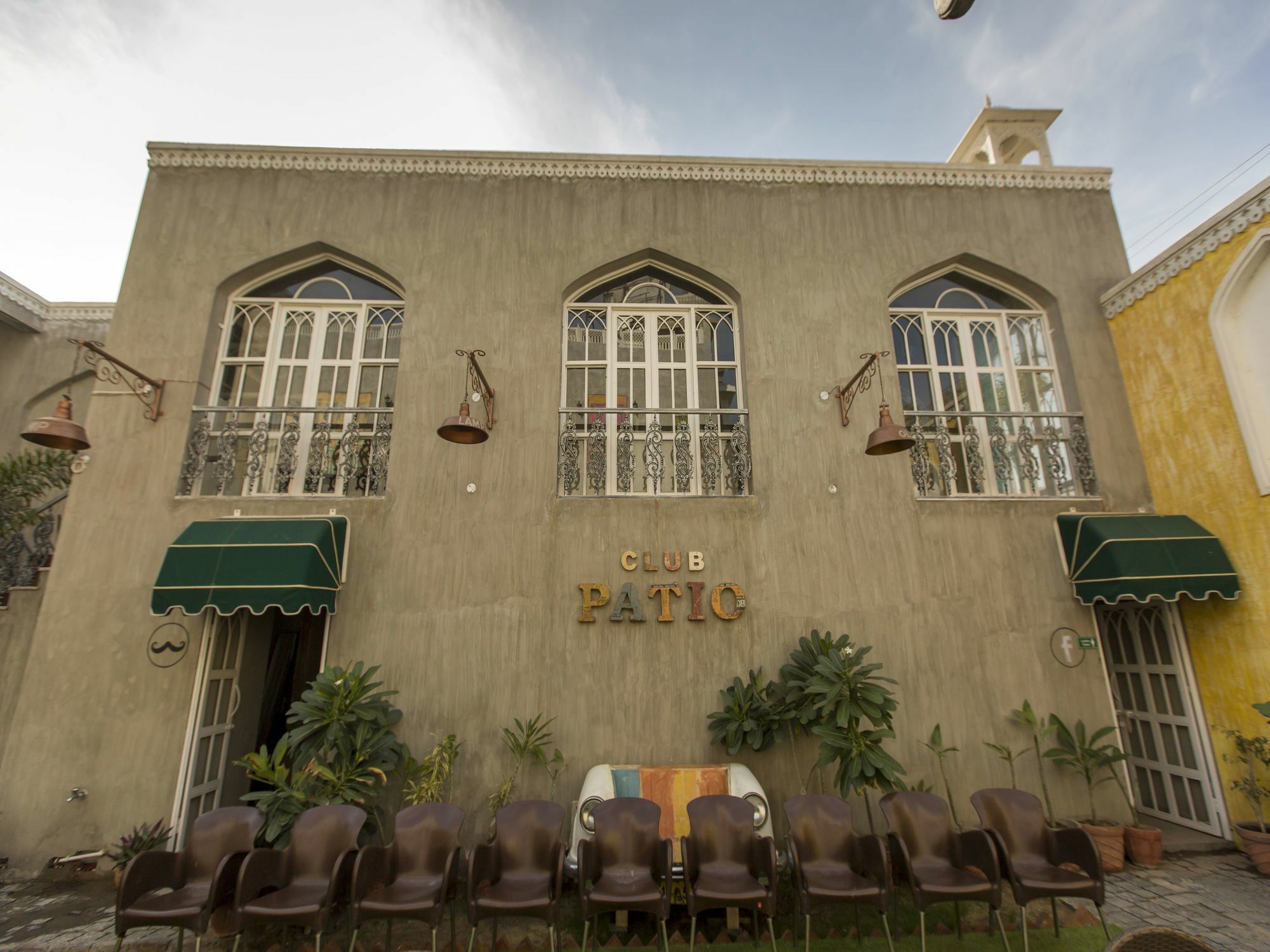 Oyo 364 Dev Jaipur