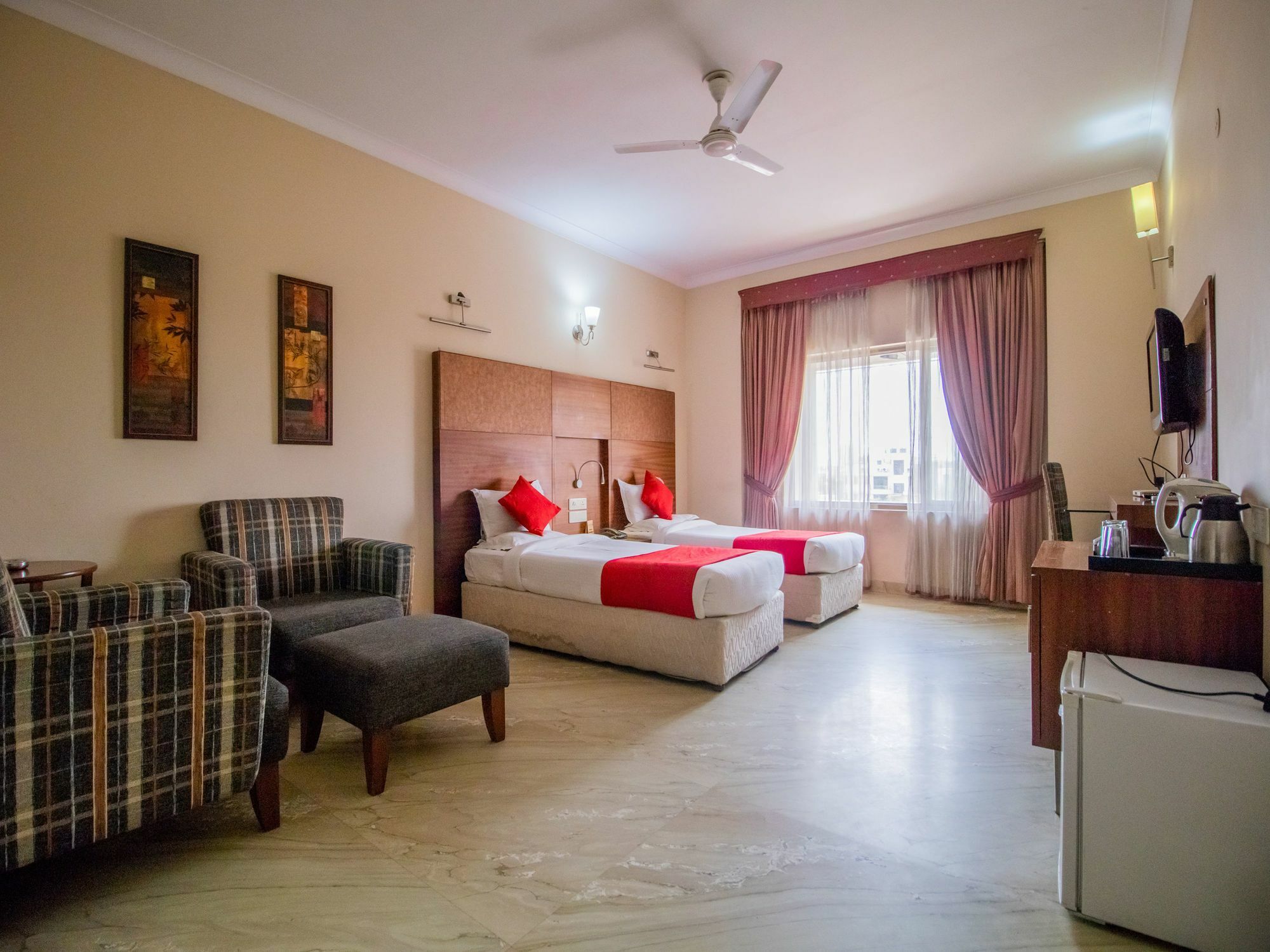 Oyo 1199 Maharaja Residency Hotel Jaipur