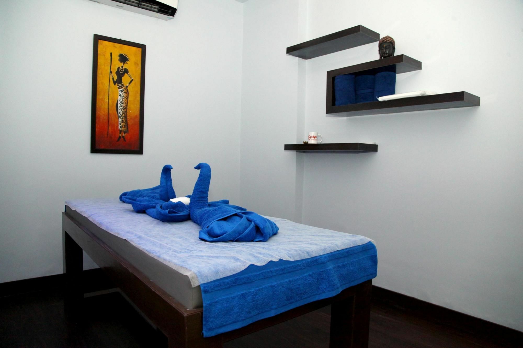 Fabhotel Shri Laxmi Palace 3*