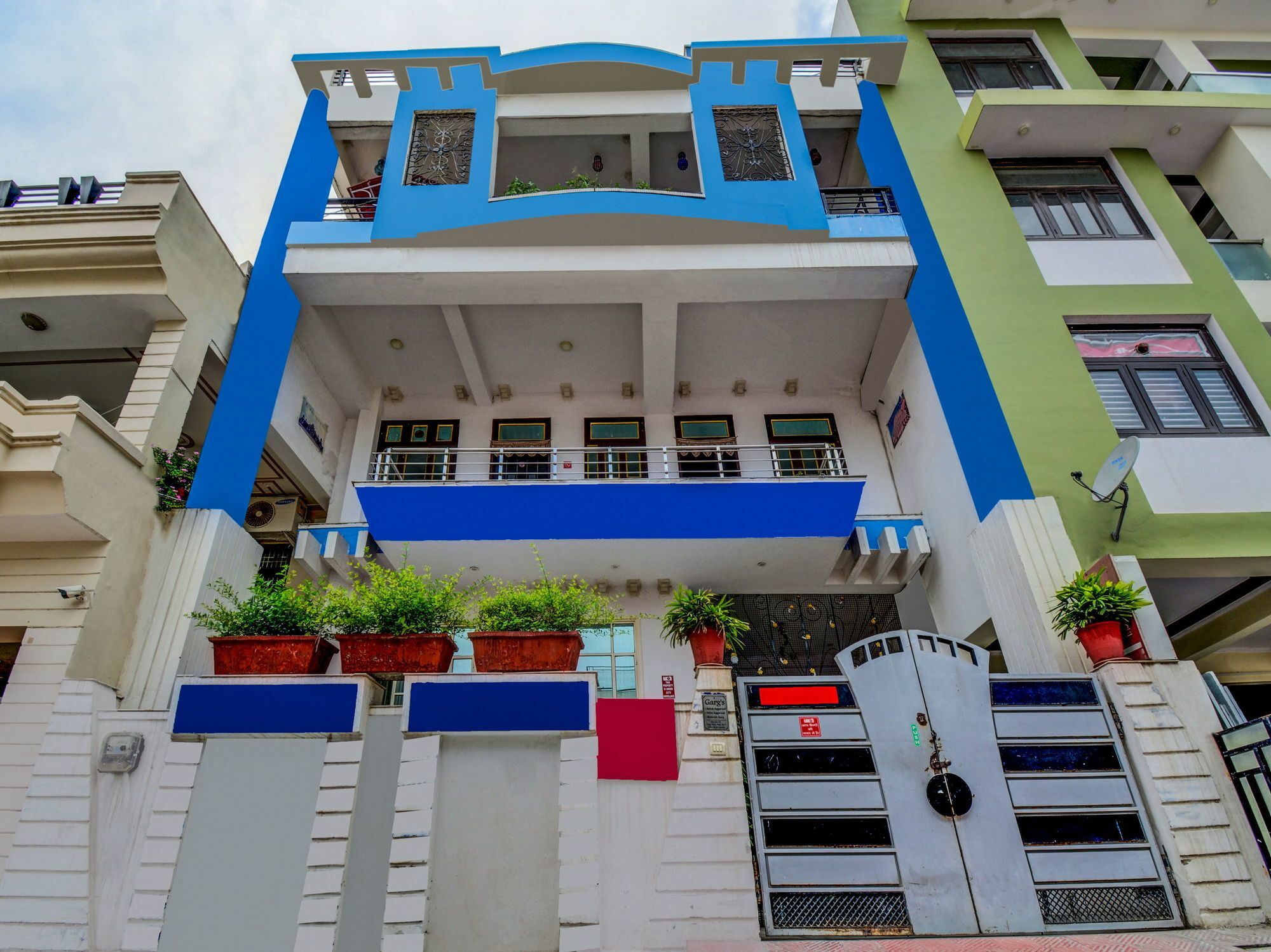 Oyo 4007 Garg Niwas Jaipur