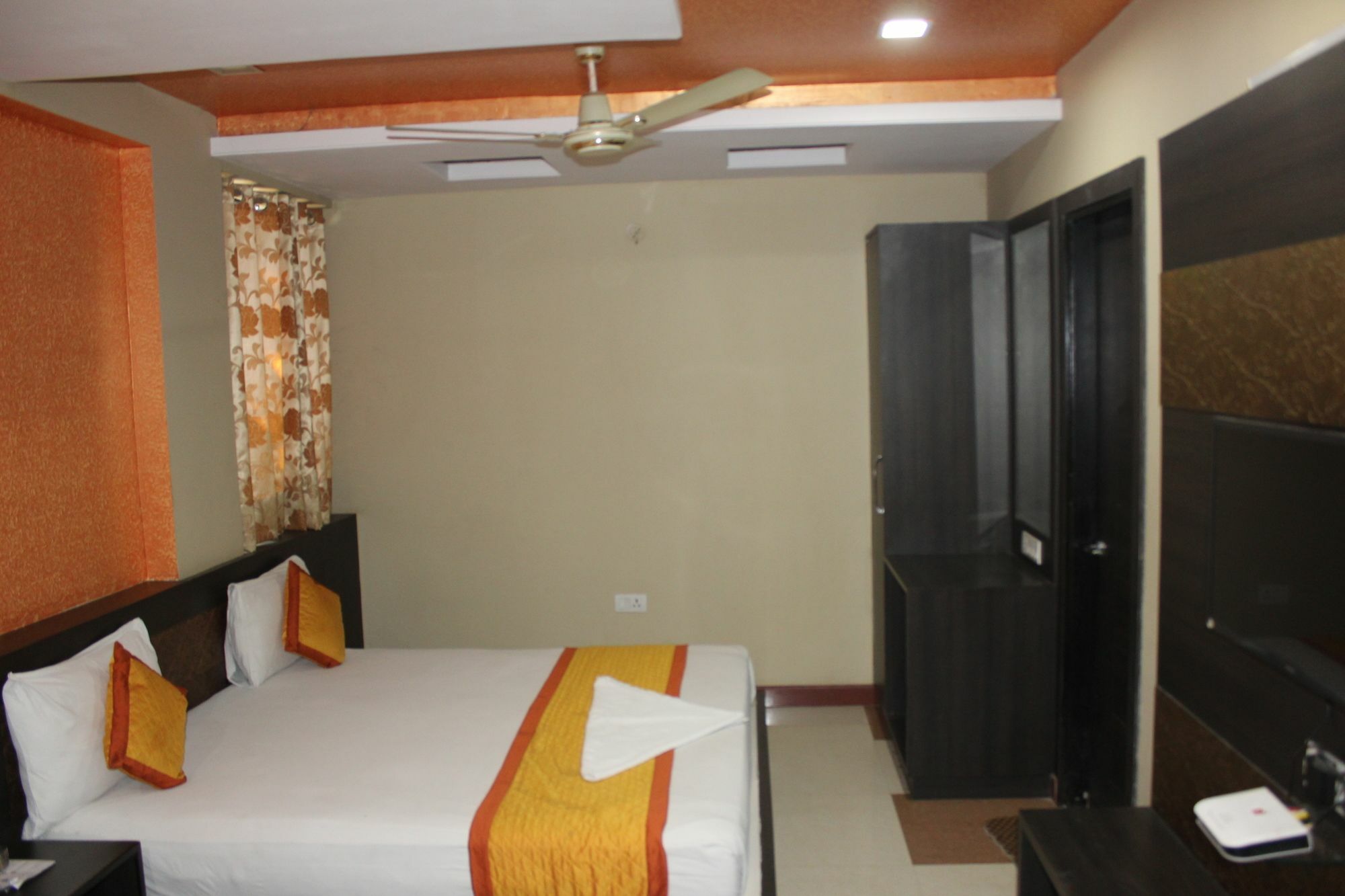 Collection O Sanjay Palace Hotel 3*