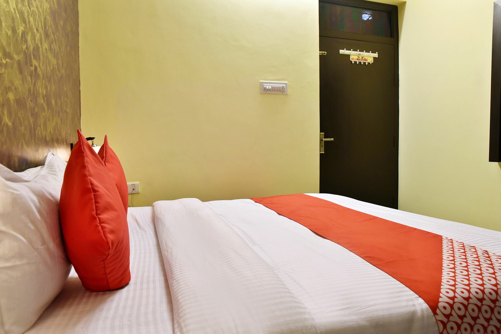 Oyo Malhotra Hotel Jaipur