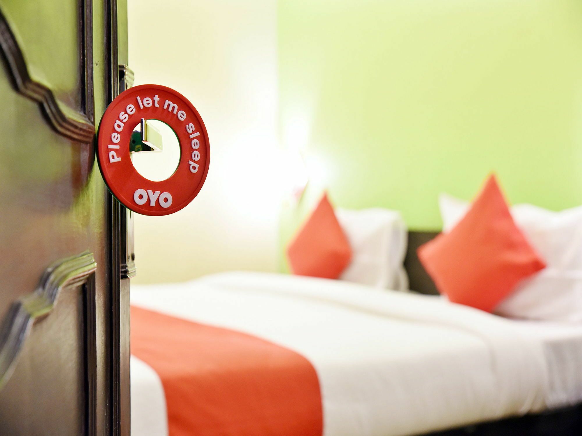Hotel Oyo Malhotra 3*