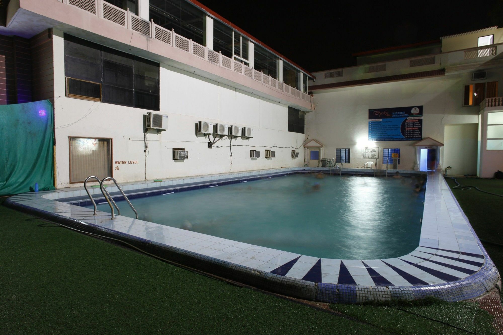 The Byke Grassfield With Outdoor Pool, Shyam Nagar, Resort