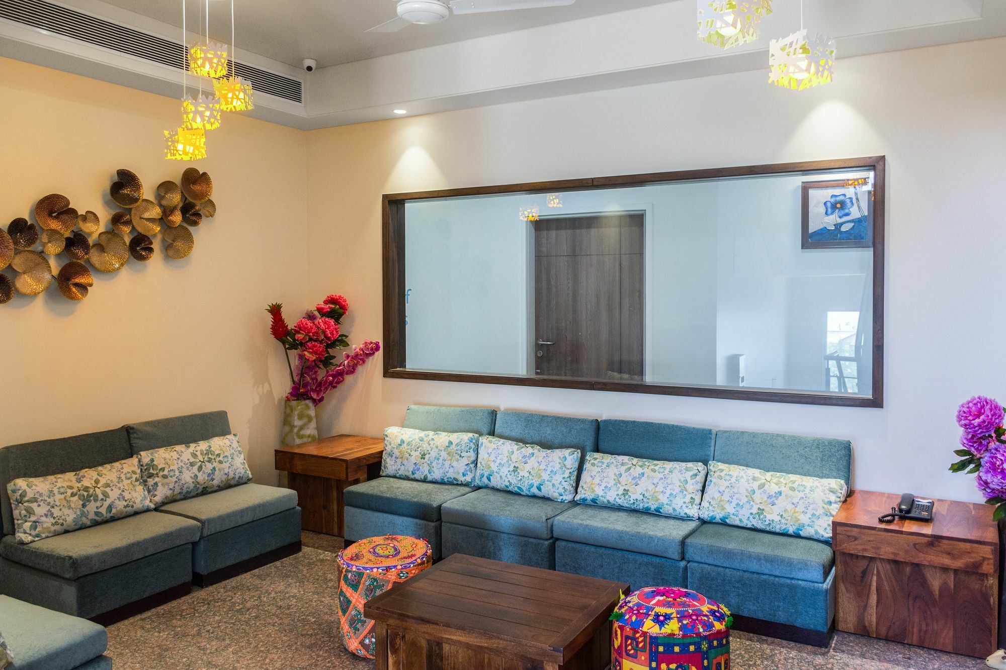 Hotel Fabhotel Fleur Airport 3*