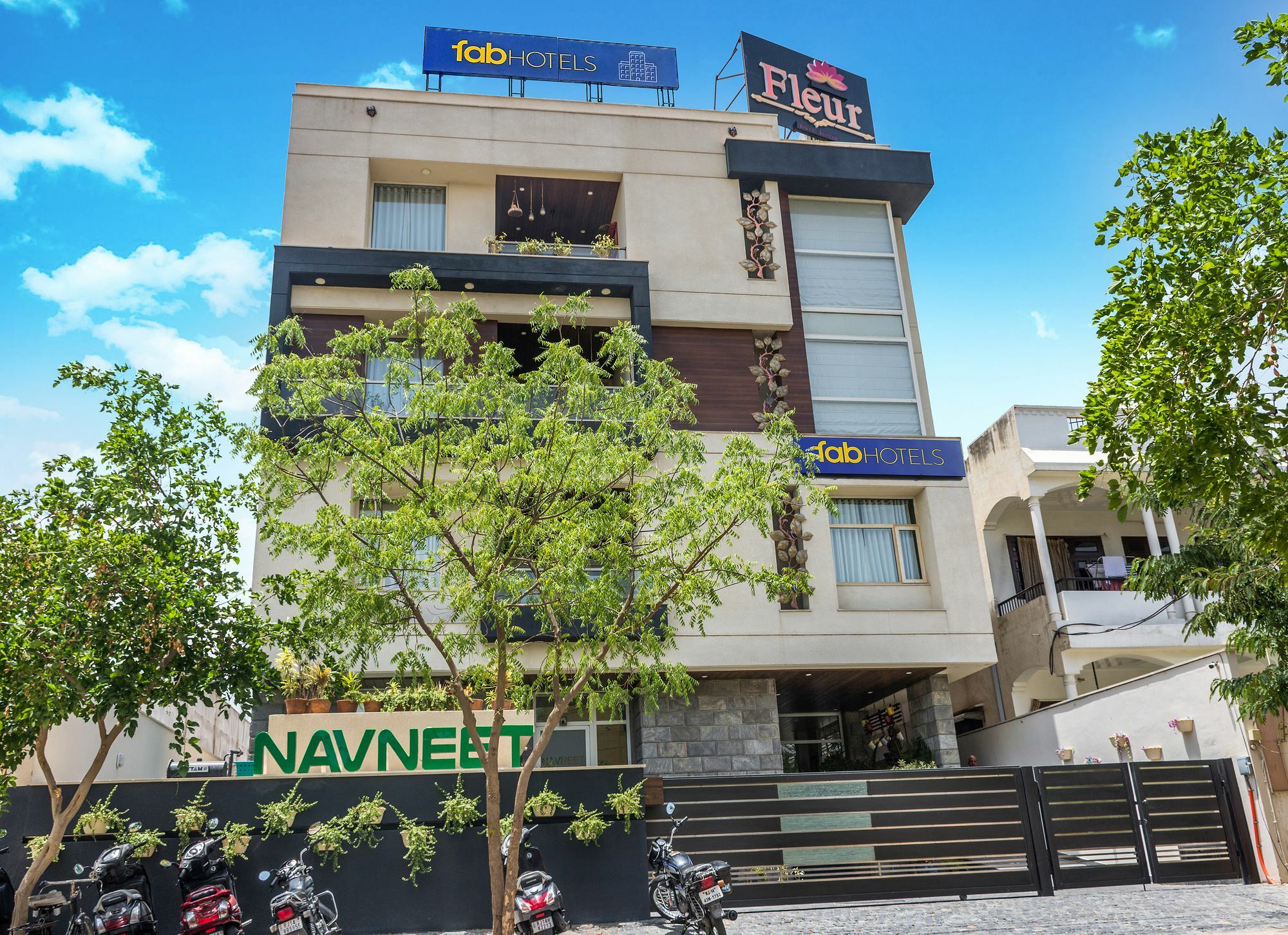 Fabhotel Fleur Airport Hotel Jaipur