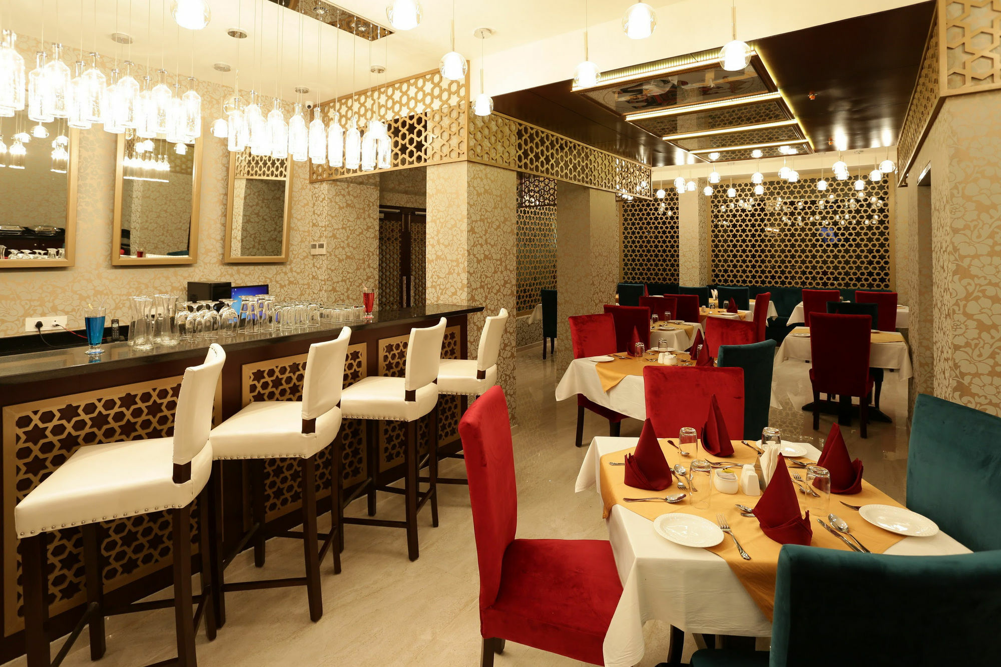 Comfort Sapphire Hotel