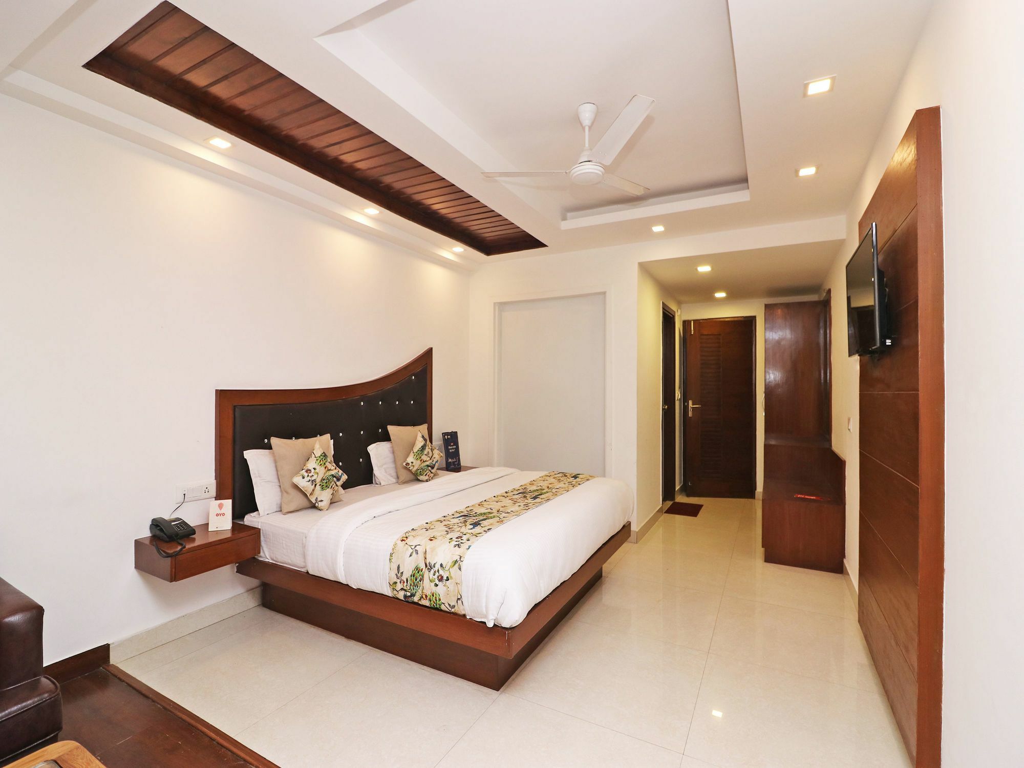 Hotel Oyo 17070 Varindavan 3*