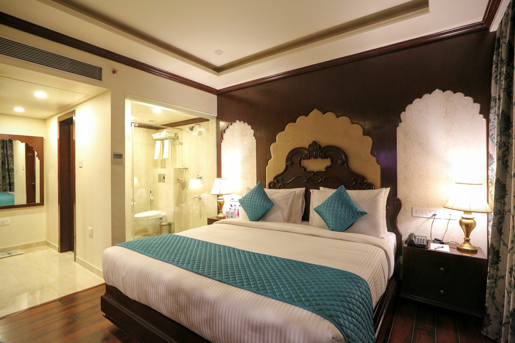 Comfort Sapphire Hotel Jaipur