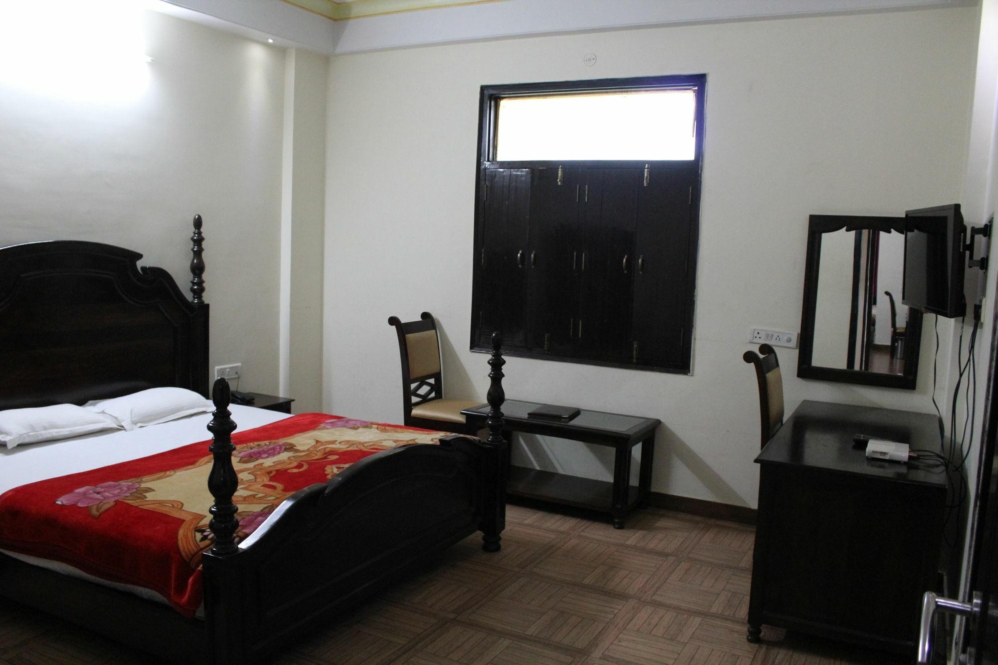 Apano Rajasthan & Resort